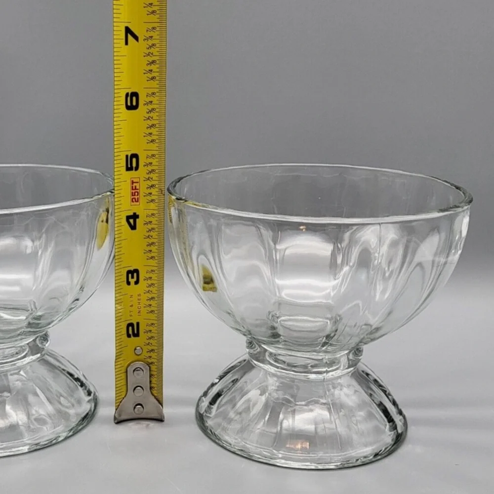 Libbey Set of two Ribbed Oversized Dessert Footed Ice Cream Bowls Serendipity